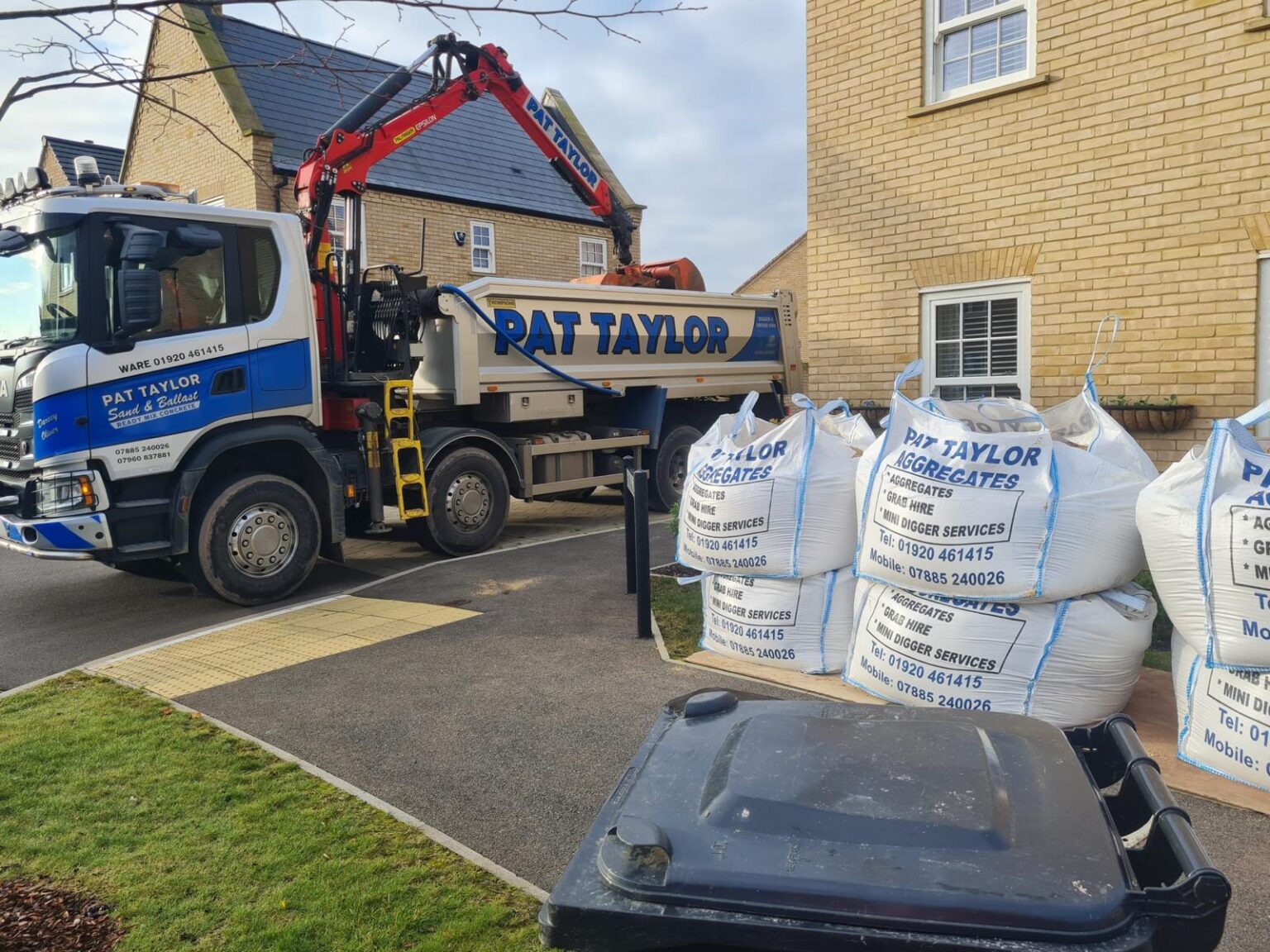 Aggregates Sand, Ballast & Cement in Hertford & Stortford